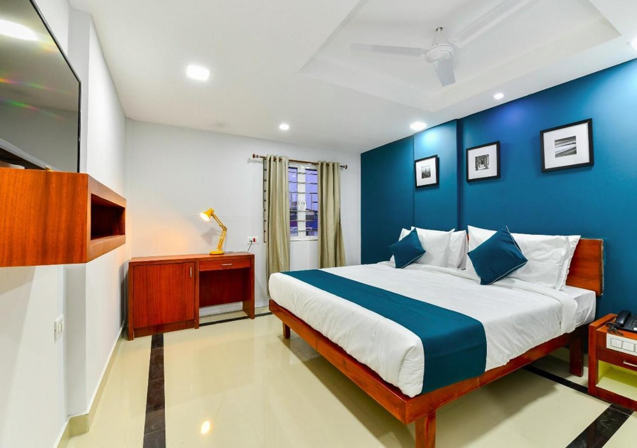 The Reach Hotel Kochi Eksteriør billede