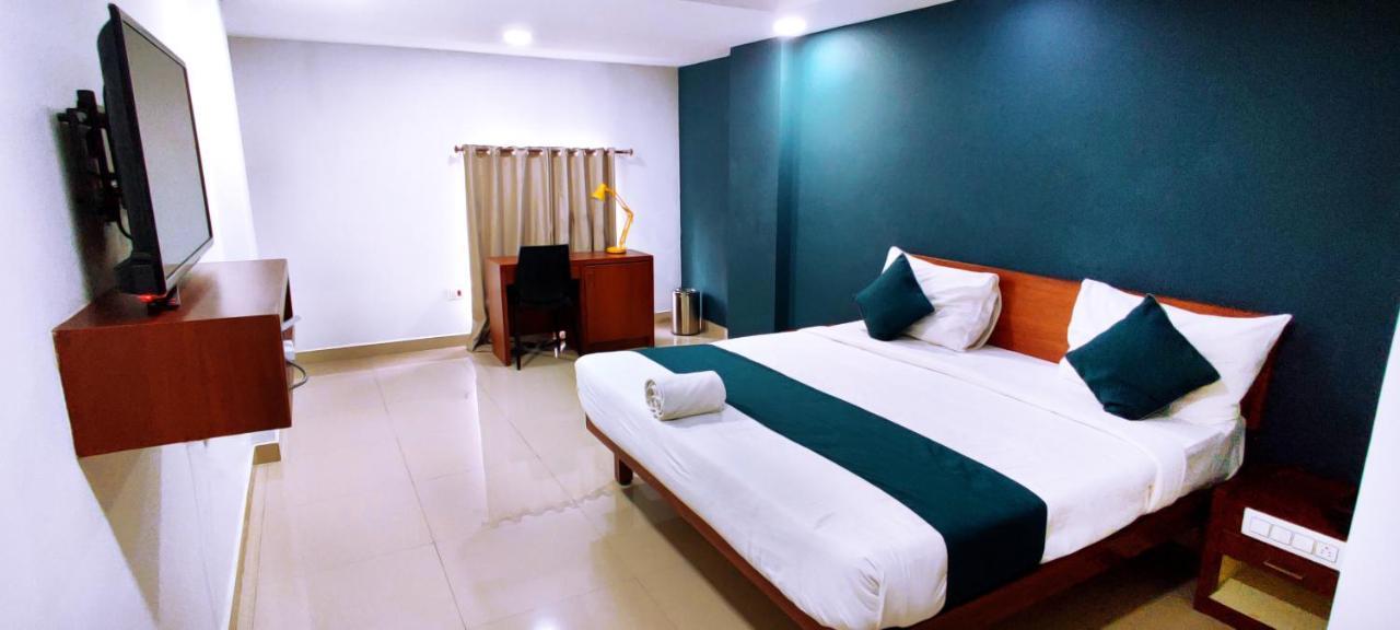 The Reach Hotel Kochi Eksteriør billede