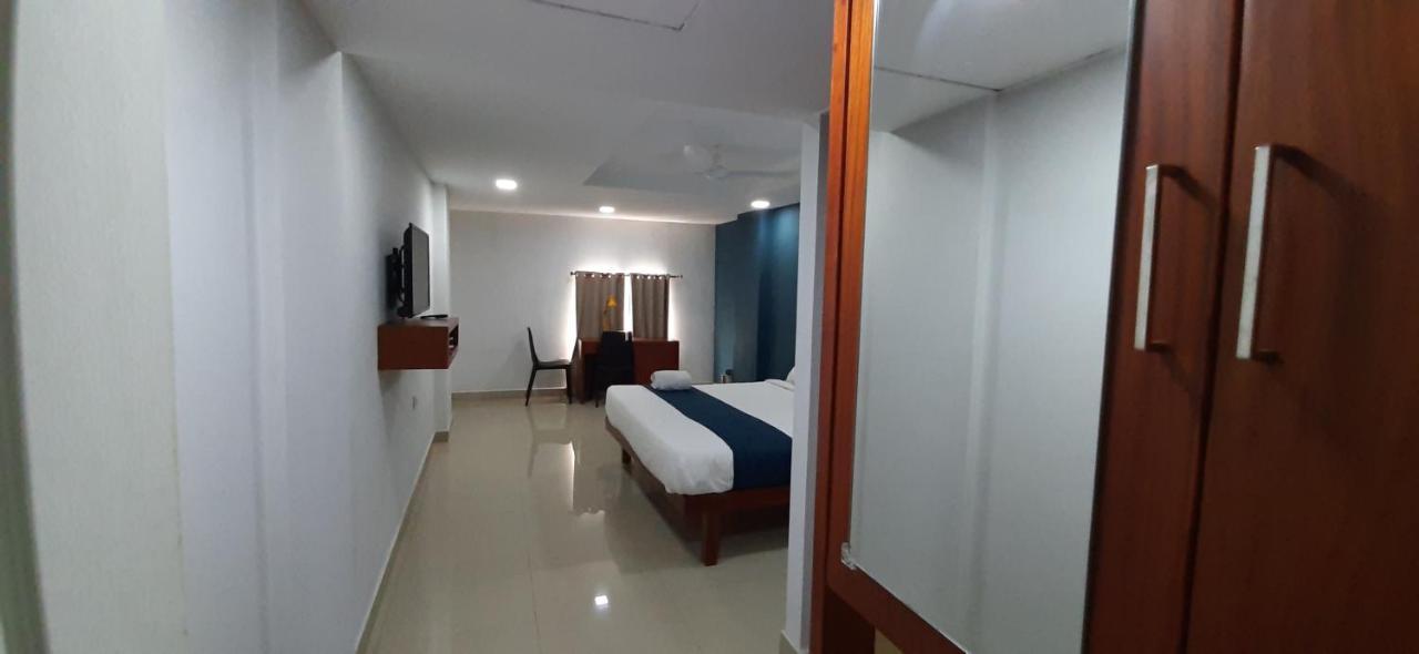 The Reach Hotel Kochi Eksteriør billede